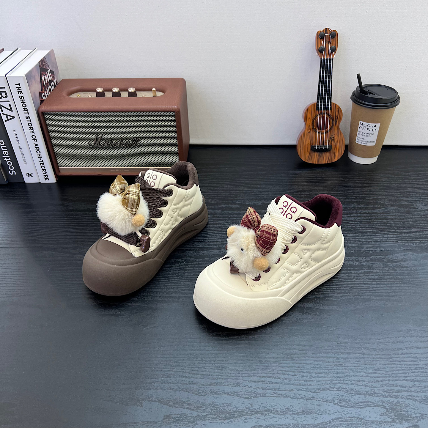 欧货丑萌大头小白鞋子女厚底面包鞋2025冬季新款休闲运动板鞋女鞋