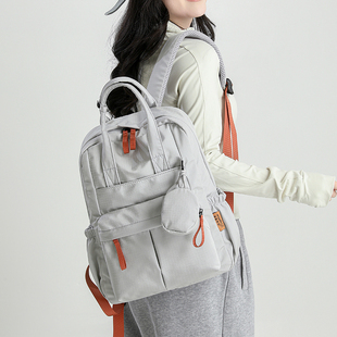 户外出游登山旅行尼龙布书包大轻便双肩包女新款容量通勤电脑背包