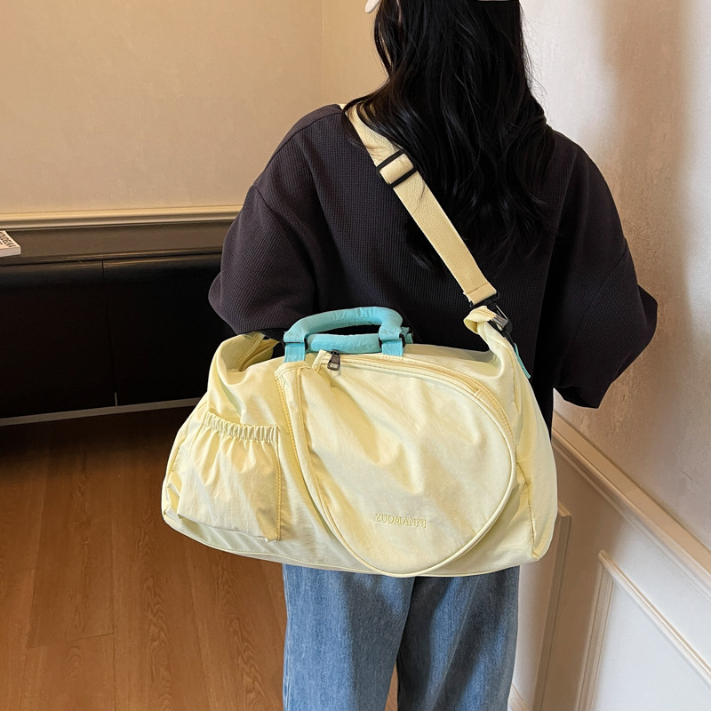 2026新款大容量清新旅行袋轻便运动健身手提包斜挎羽毛球拍收纳包