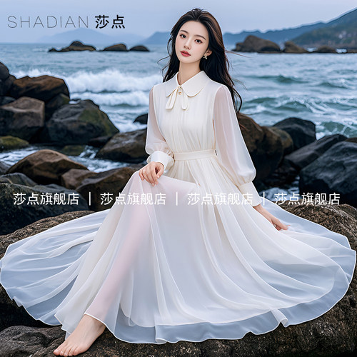 娃娃领白色连衣裙女夏