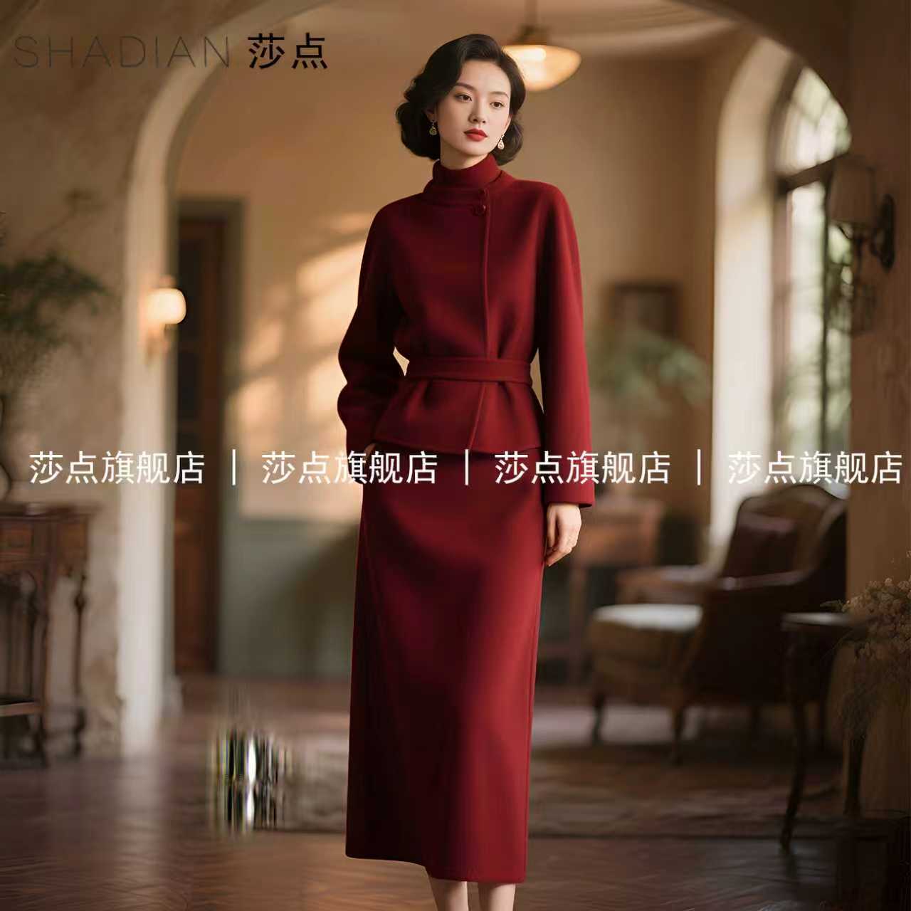 酒红色小香风毛呢套装女