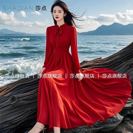 2026新款红色女长袖雪纺连衣裙修身显瘦沙滩度假大摆裙婚宴装长裙