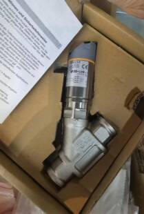 假一罚十 IFM SBG233 SBG232  SBG332 SBU624 带止回阀流量计现货
