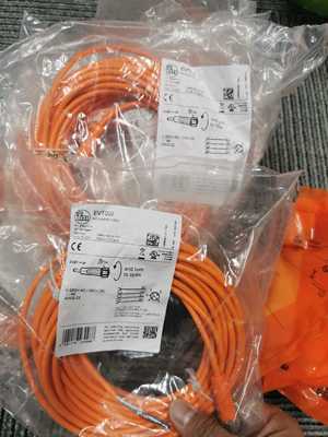 包邮假一罚十IFM EVT002 EVT005 EVT004连接线原装现货