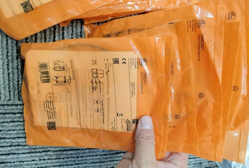 包邮【原装实价】IFM O6S201 O6E201传感器现货