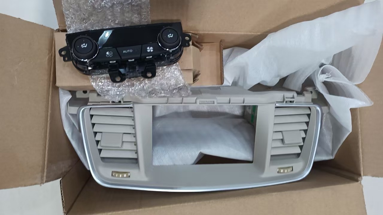 适配标致508导航面板中控台面板显示屏中间出风口总成 后排AC开关,汽车零部件/养护/美容/维保,空调旋钮,淘宝优惠券,粉丝福利购,淘宝优惠卷