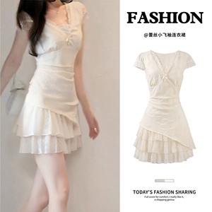 miu系短款连衣裙女夏2026新款v领小个子生日a字韩系蕾丝小礼裙子