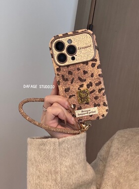 ins复古闪粉豹纹金属猫咪链条适用苹果14Promax手机壳16女16pro苹果17promax韩15苹果17