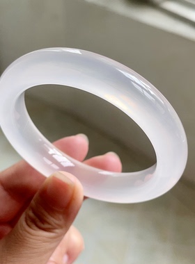 新品上架天然奶白晶全净体水晶手镯室内自然光拍摄正圈58.5mm