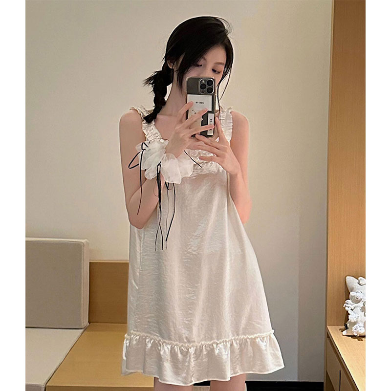 睡裙短款女夏季爆款新款防醋酸缎珍珠白修身家居服外穿缎面衣裙女