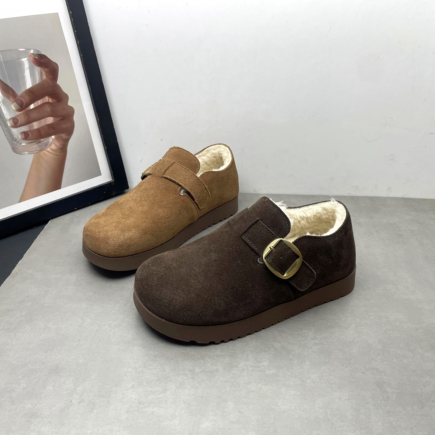 全牛皮勃肯鞋2025冬季新款磨砂皮一脚蹬平跟软底防滑英伦风女棉鞋