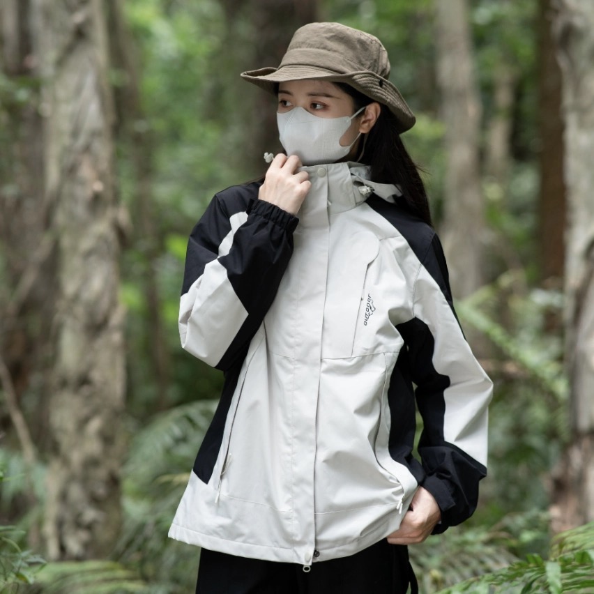 【PATA】情侣冲锋衣绣标春秋户外单层薄款登山服防风透气外套适用