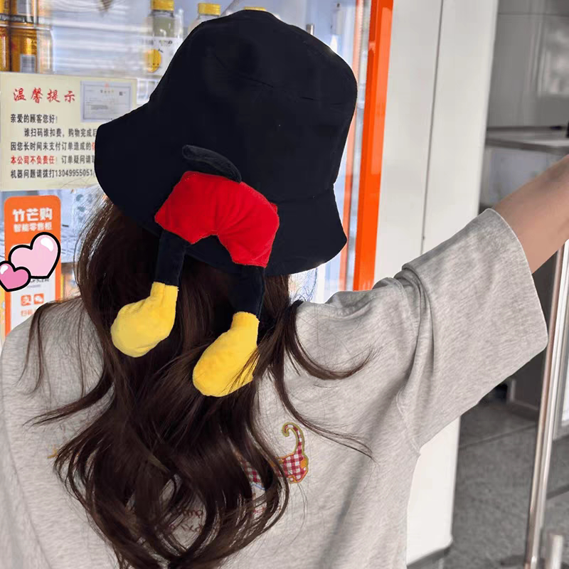在逃米奇屁屁渔夫帽女2025新款