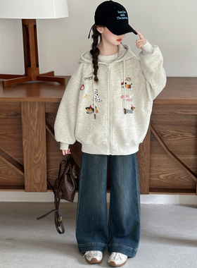 女童春秋款休闲卫衣外套2026新款洋气春装初中生女孩宽松夹克上衣