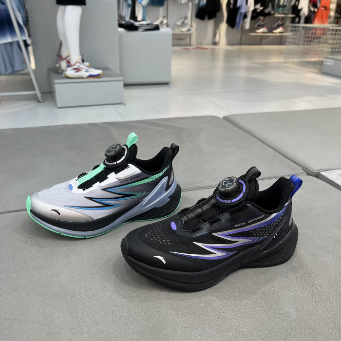 安踏儿童男大童运动鞋2025冬款透气防滑耐磨运动跑步鞋 312545501