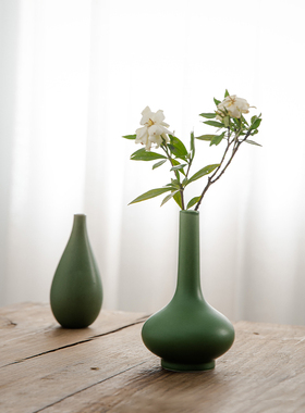 中国风汝窑禅意小花瓶简约复古古典绿色陶瓷摆件日式插花器装饰品