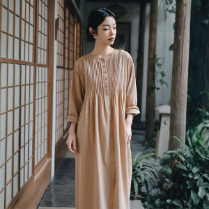 2025春季新款女装长袖连衣裙设计感开衫捏褶长裙大码宽松裙子