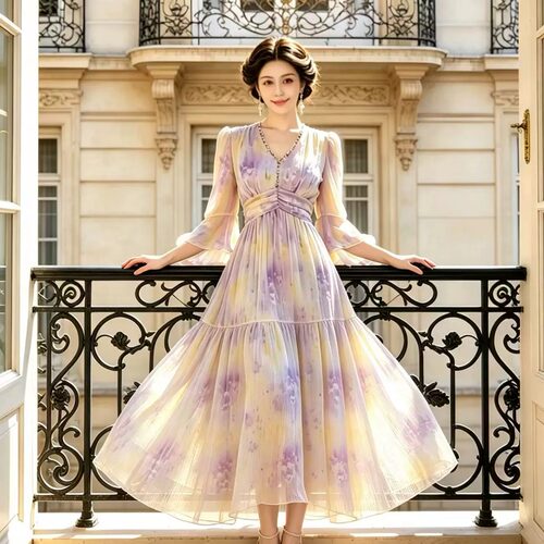 浪漫出游茶歇大摆中长款连衣裙