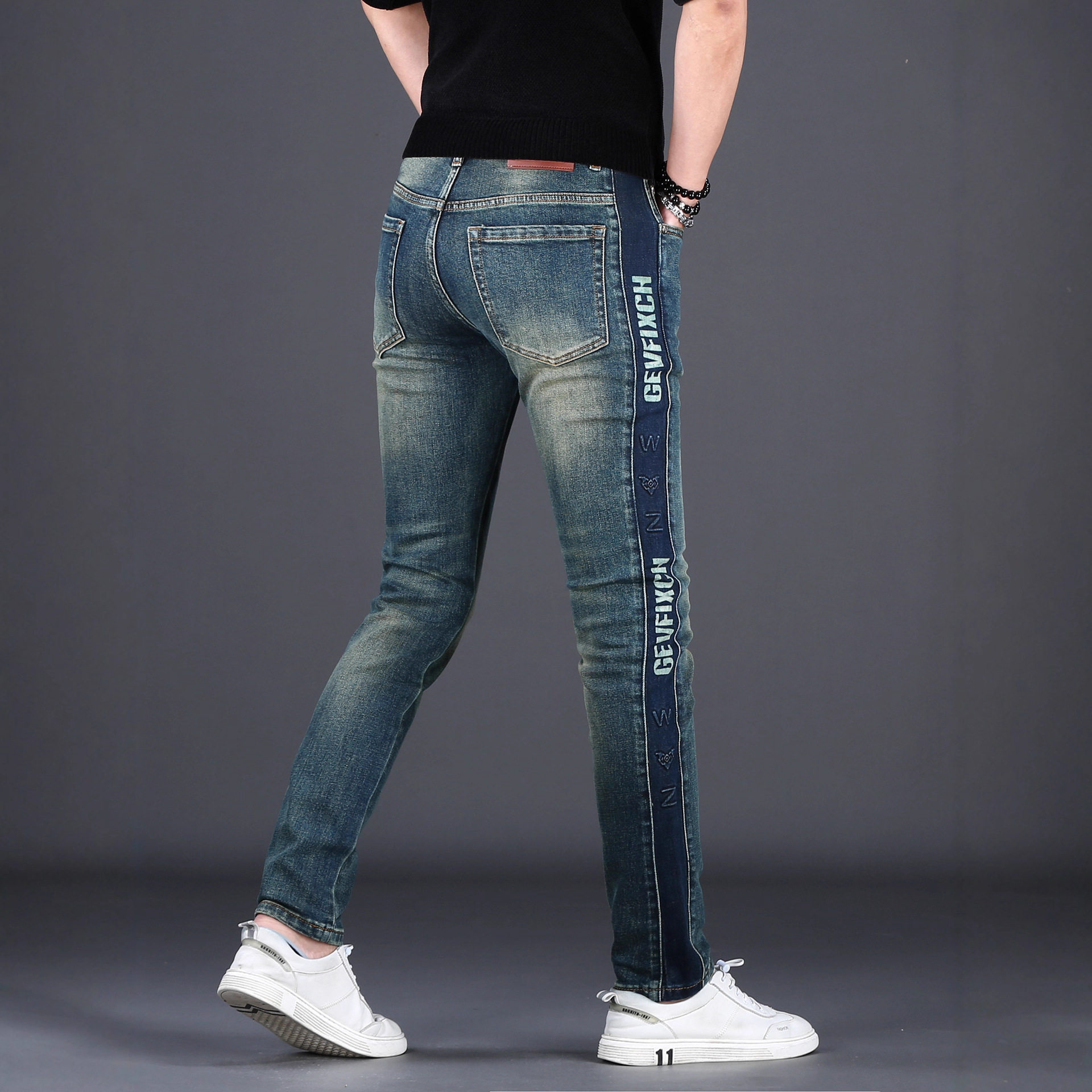 高端正品美式牛仔裤男修身小脚裤潮牌欧货个性痞帅炸街轻奢男裤子