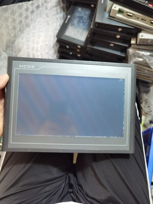 10.1寸昆仑通态TPC1061Ti TX触摸屏TPC1062KX TD KS二手