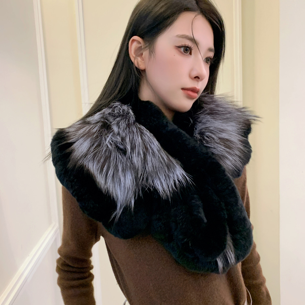 獭兔毛大气围巾配狐狸毛披肩