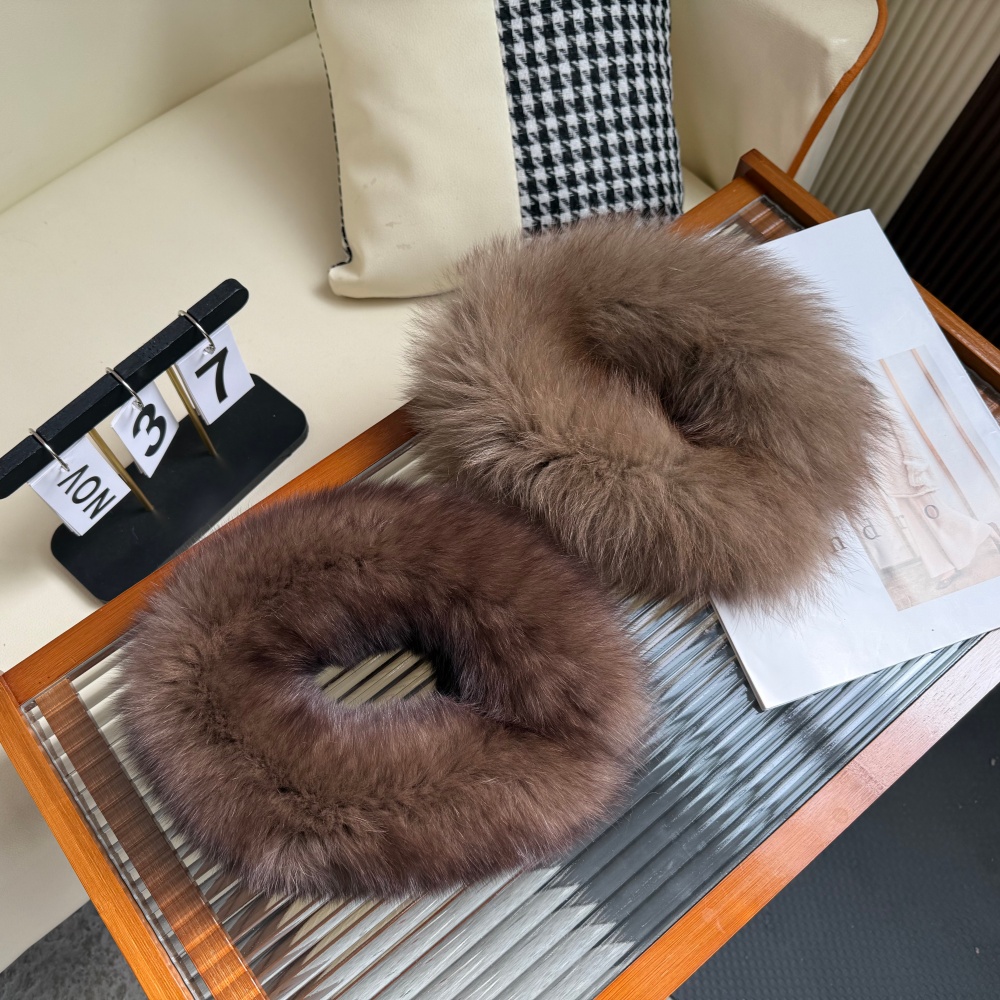 360度毛双面狐狸毛短款吸扣围脖