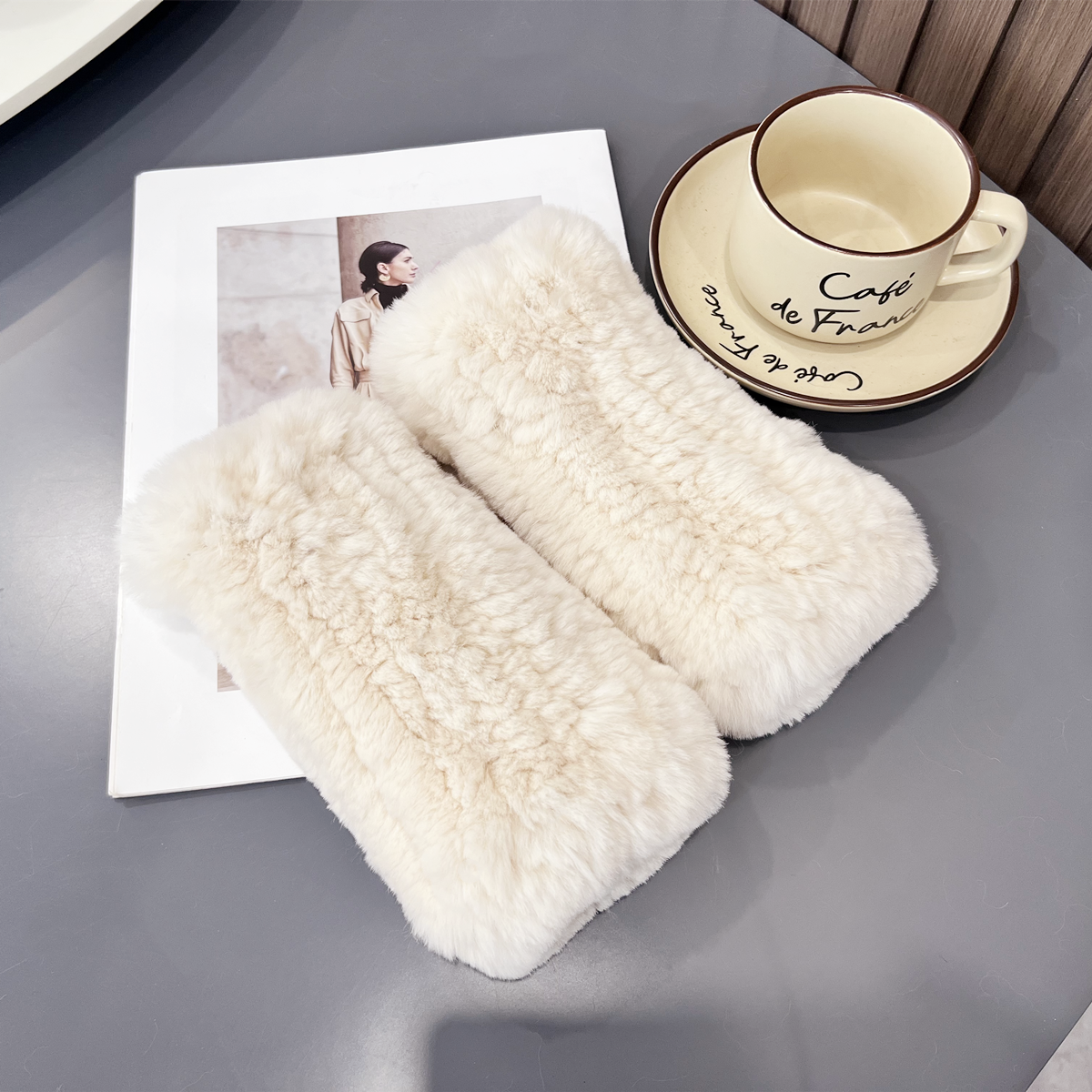 新款獭兔毛手套保暖皮草手套秋冬女士露指连指毛毛手套20CM半指