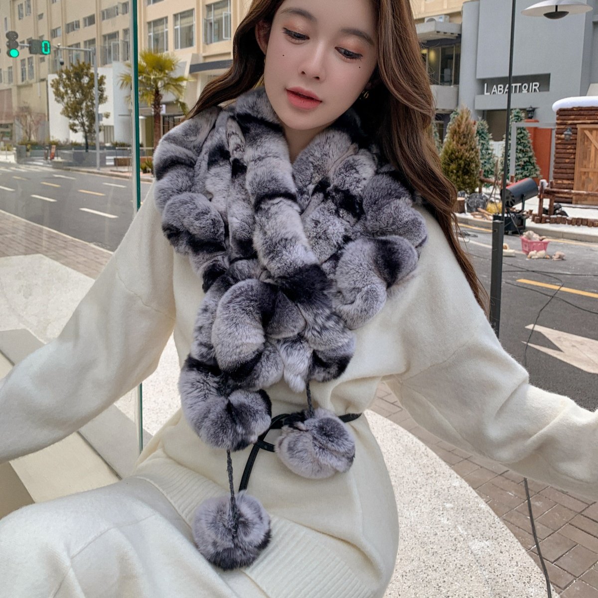 韩国獭兔毛三角披肩秋冬女青紫蓝真毛斗篷皮草围巾坎肩保暖大围脖