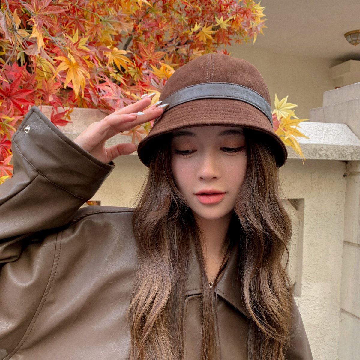 日系韩版羊皮渔夫帽女秋冬遮阳防晒百搭显脸小设计师款水桶盆帽子