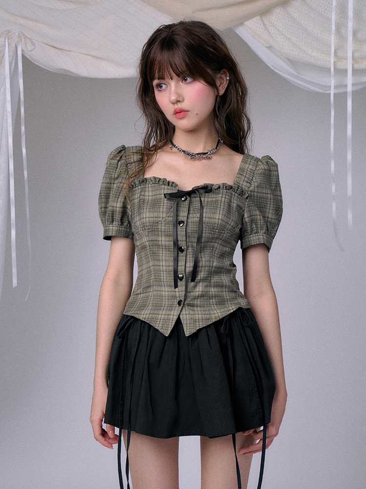 短袖格子上衣少女斗志甜美