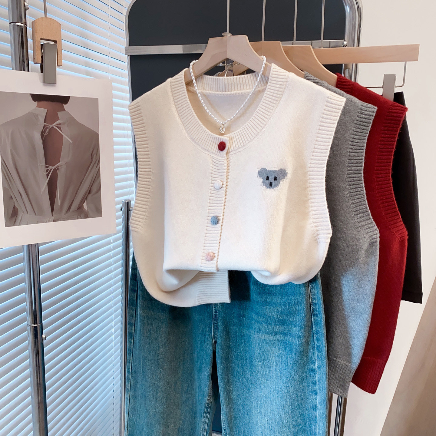 新款彩色单排扣针织马甲女