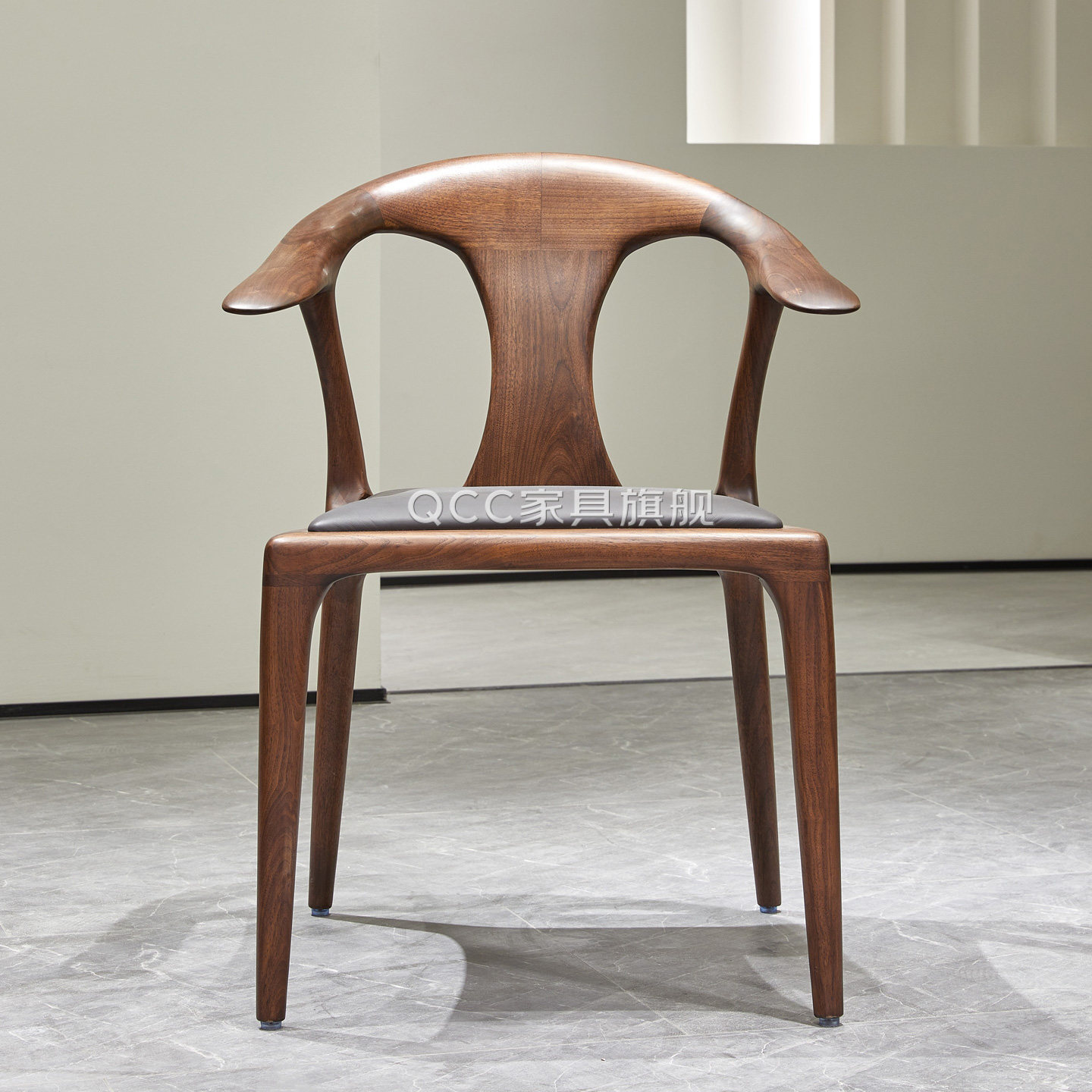 设计师款餐椅北美黑胡桃木扶手椅高级别墅原木茶椅意大利真皮书椅