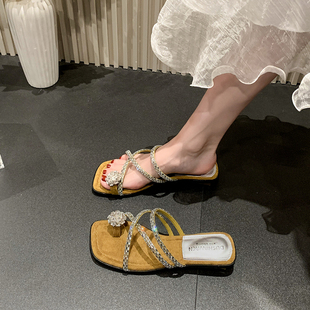 夏季 日式 配裙子拖鞋 女2025新款 水鉆夾趾粗跟氣質一字交叉 外穿時尚