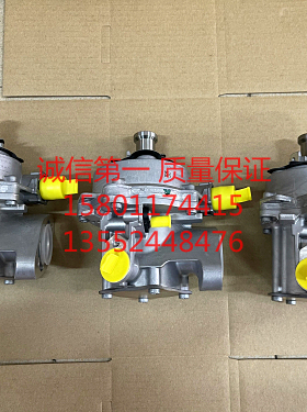 适配奔驰E250 E300 E350 E500 E550 E260 E200 M272刹车真空泵