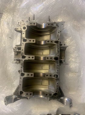 奔驰 M156 AMG曲轴大瓦盖中缸活塞 曲轴连杆 机油泵油底壳正时盖