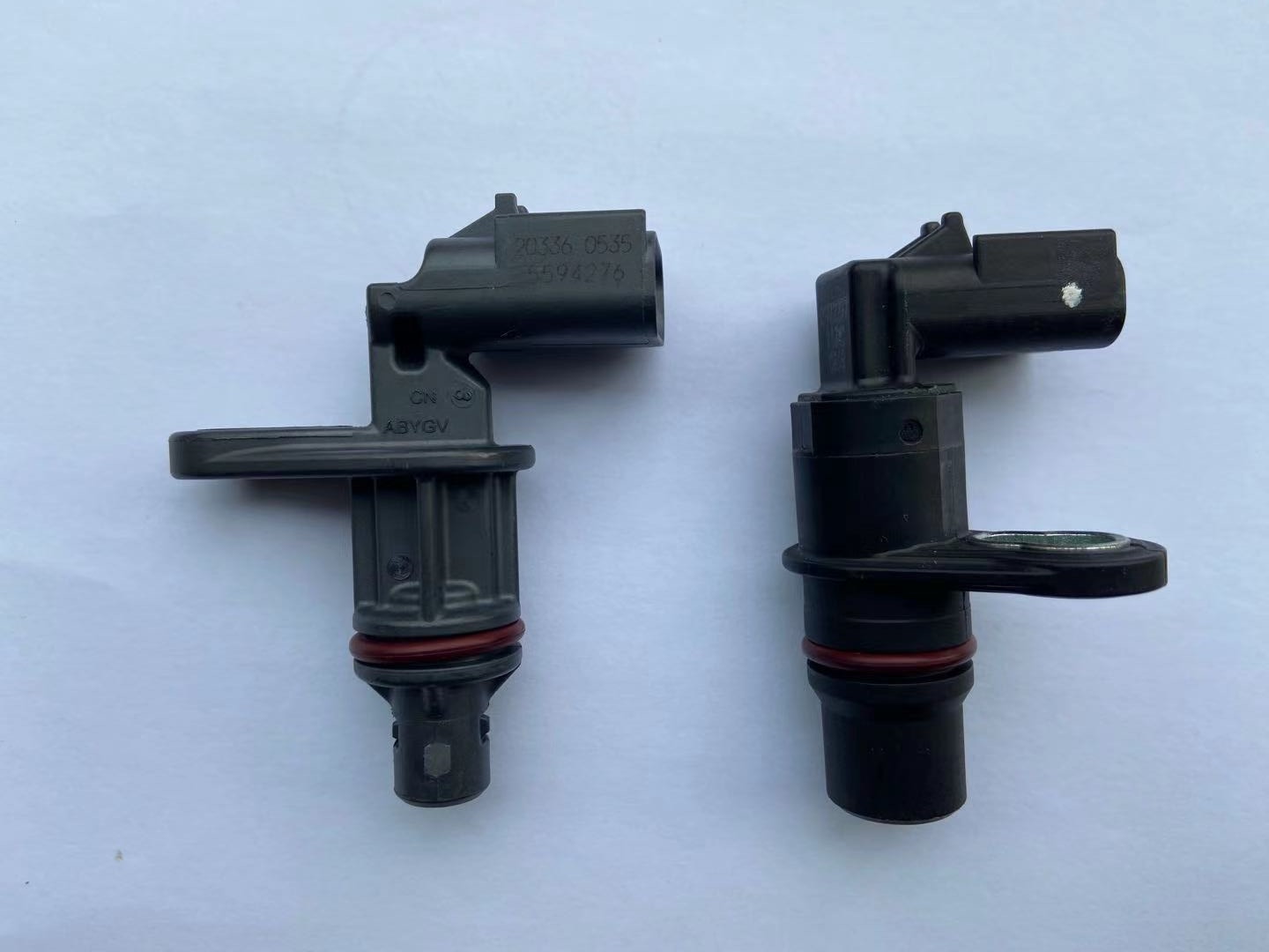 5594276正品东风天龙天锦康明斯发动机曲轴位置转速传感器包邮