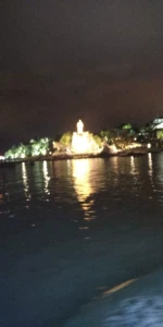 Night Tour на первом этаже Xiamen Lugjiang на первом этаже может пойти на второй этаж Zhongshan Road Heing Pier Night Tour The Bright Night Scene на двух берегах Лугжянга