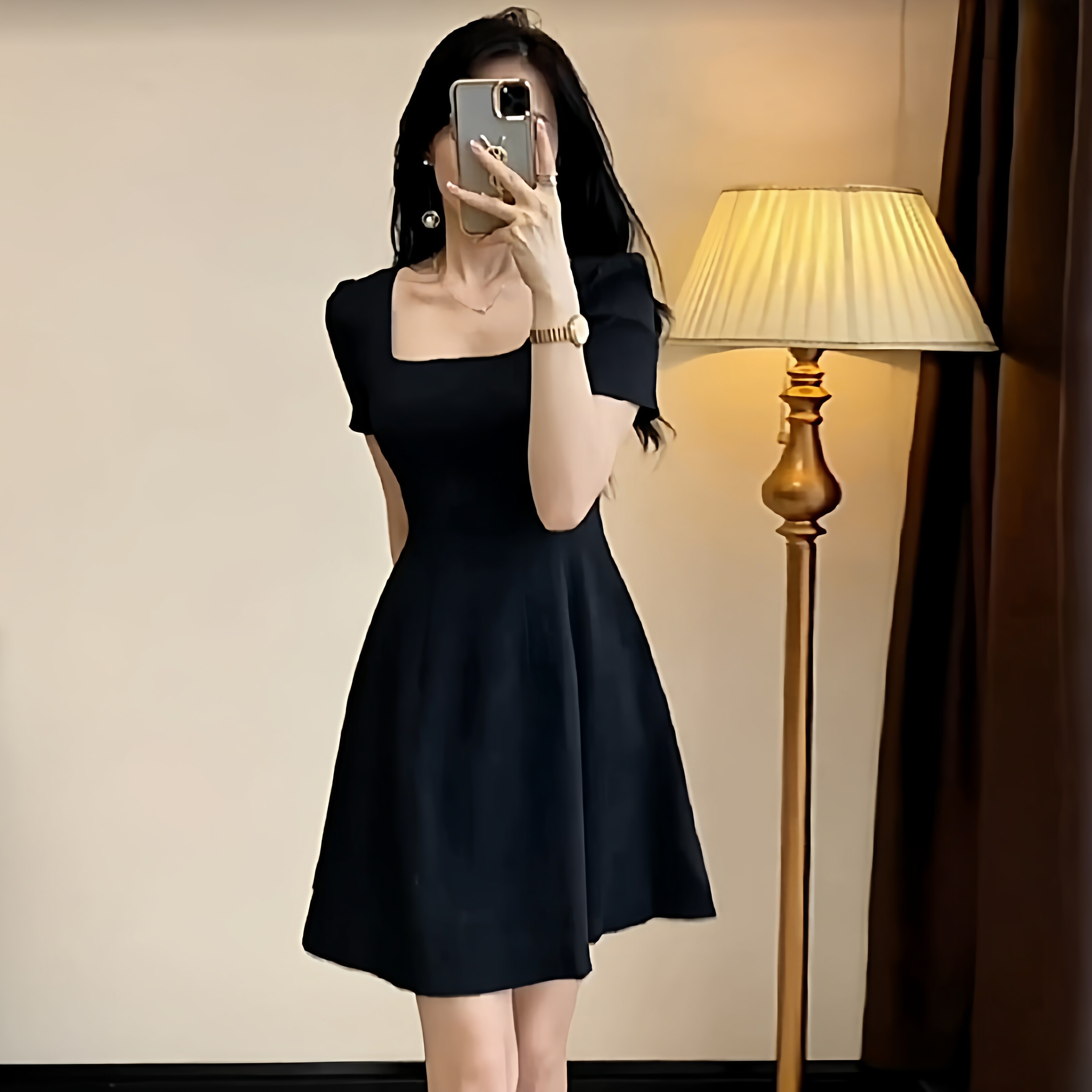 短袖洋装子女秋季2026法式气质小个子高级感礼服裙收腰显瘦短裙