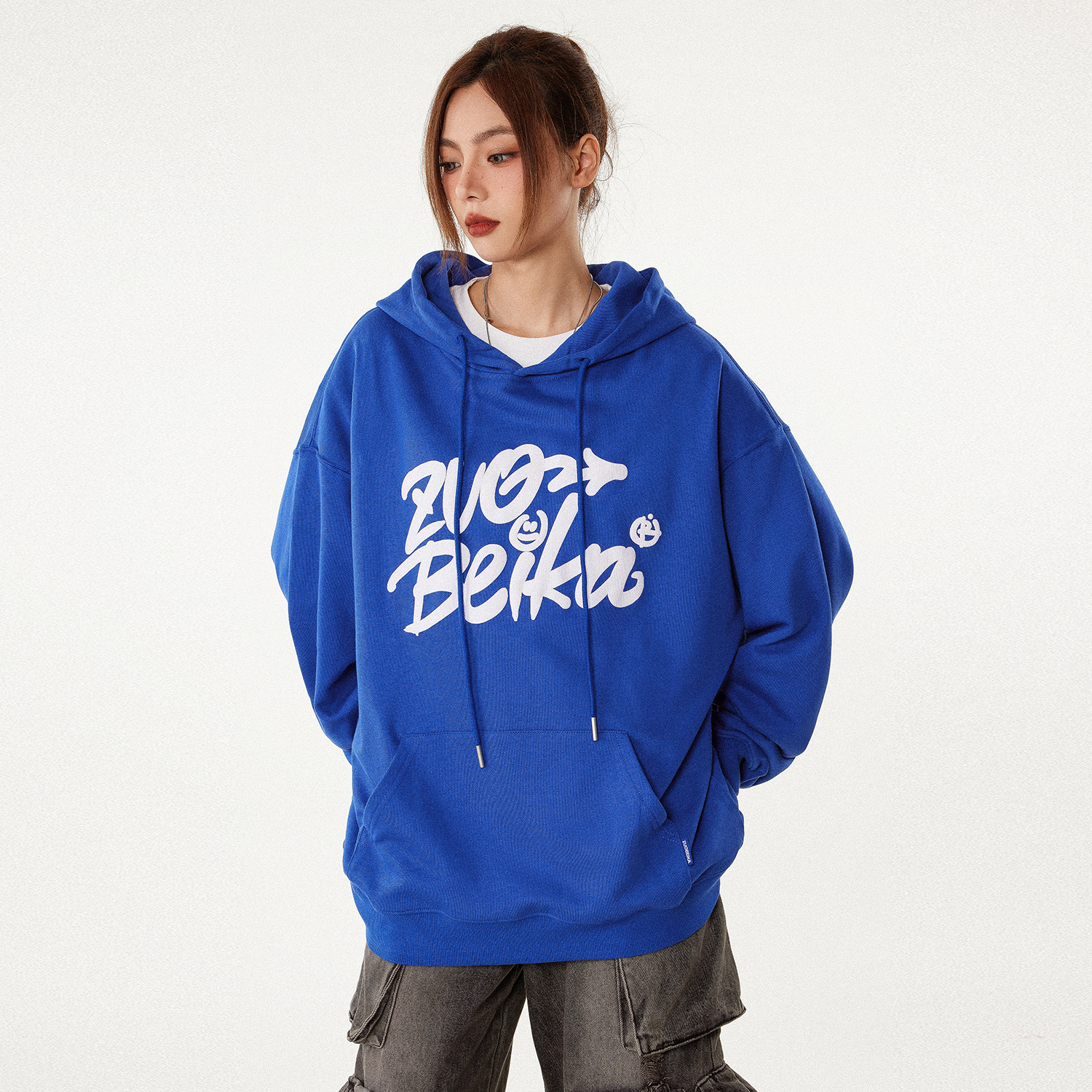 佐贝卡美式复古连帽卫衣