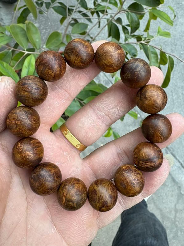 柬埔寨瘤疤老料沉香手串16mm佛珠手链约29克男女士文玩念珠情侣款
