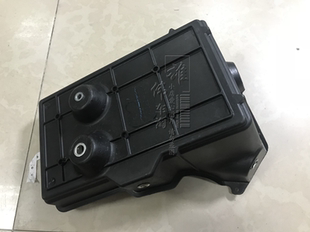 适用于途乐Y62电池下底架电池底座支架电瓶托架蓄电池盒固定支架