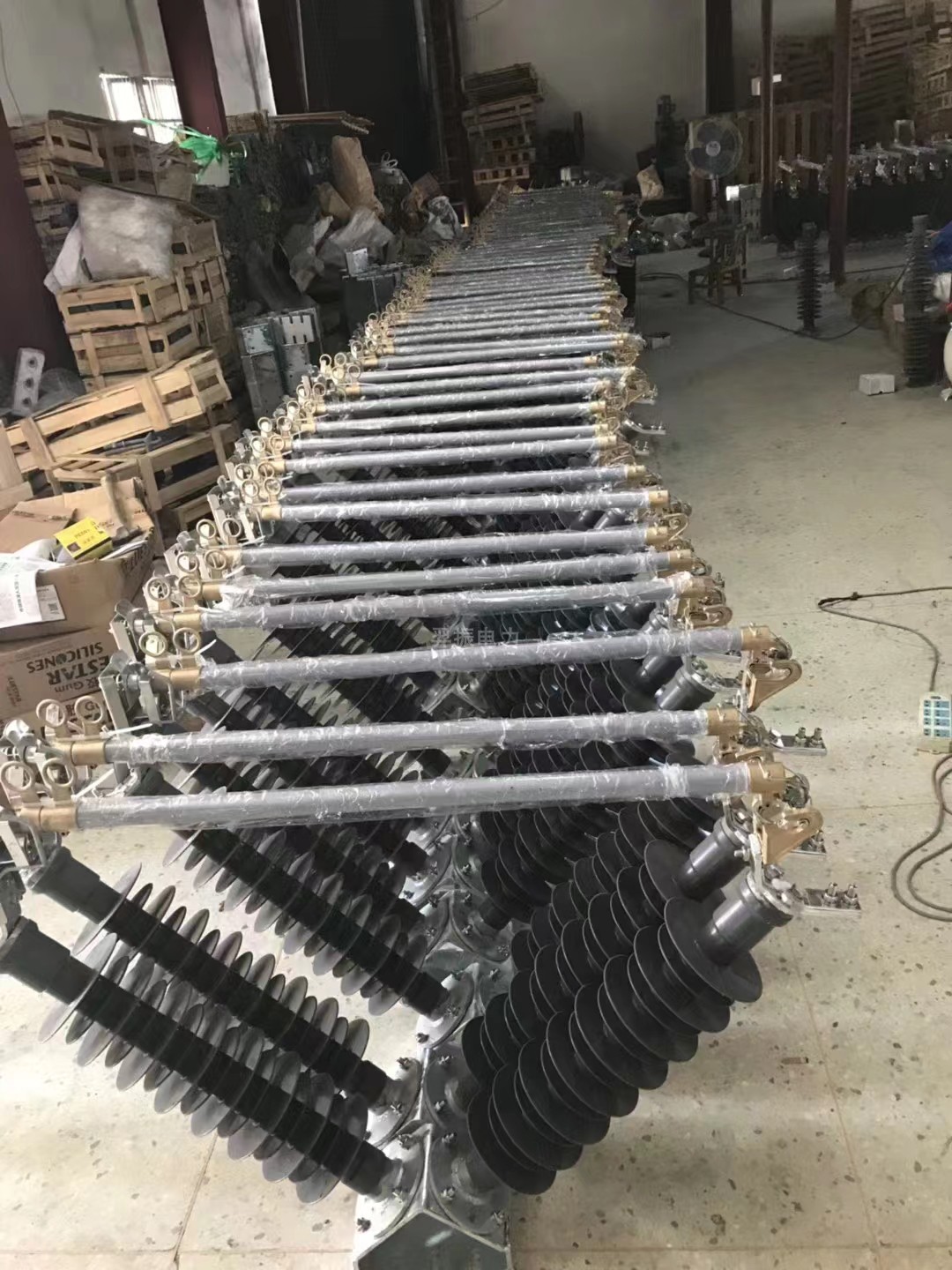 跌落式熔断器FDGW-40.5KV/200400