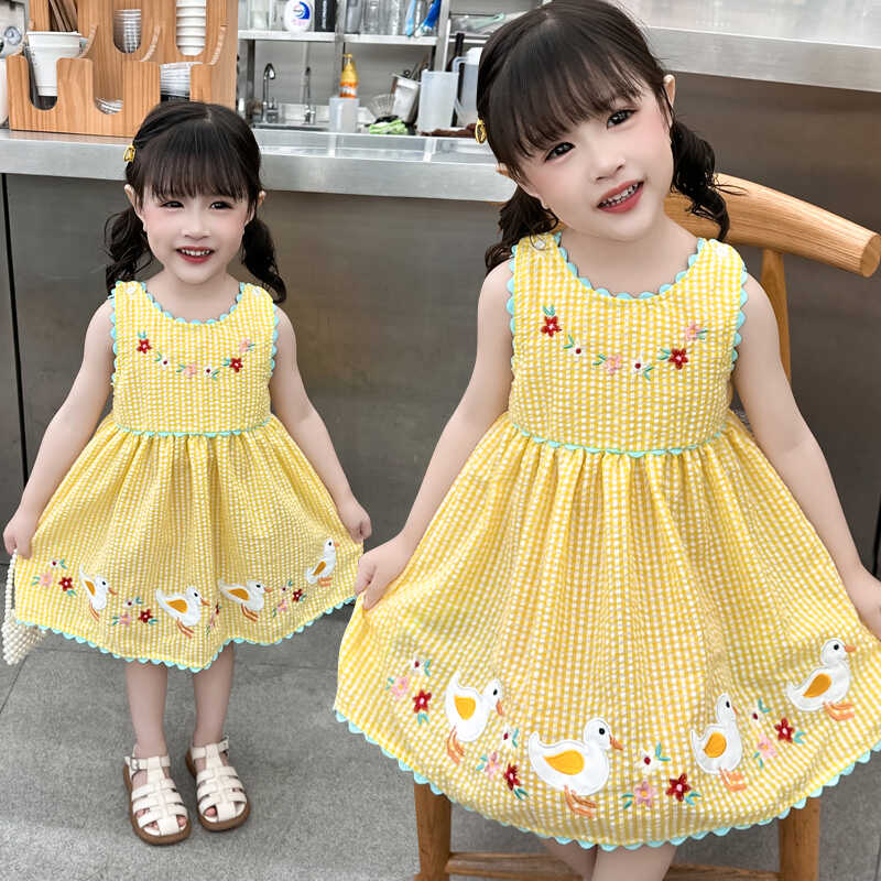 女童连衣裙婴幼儿可爱新款洋气女宝宝公主裙子儿童绣花夏背心薄潮