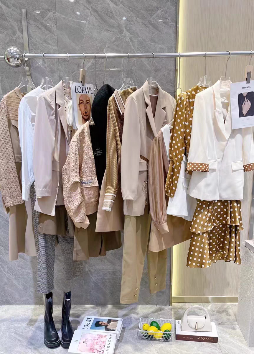 309.9-399.9【清仓捡羽绒服