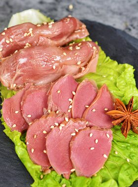 公益熟食卤味凉拌下饭菜盐水鸭肫