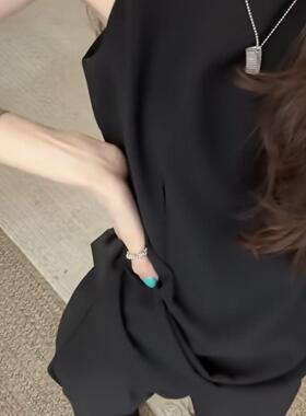 UP Studio 立方+-感露背背心+西裤两件套套装(配蝴蝶结胸针)5830#