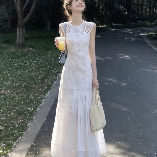 禹象MUCHEN-女2026夏季新款法式气质显瘦连衣裙(不含包包)KL2568