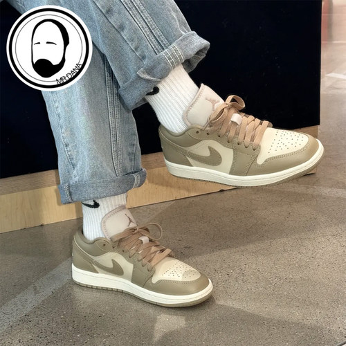 Nike耐克女子WMNS AIR JORDAN 1 运动训练篮球鞋DC0774-203