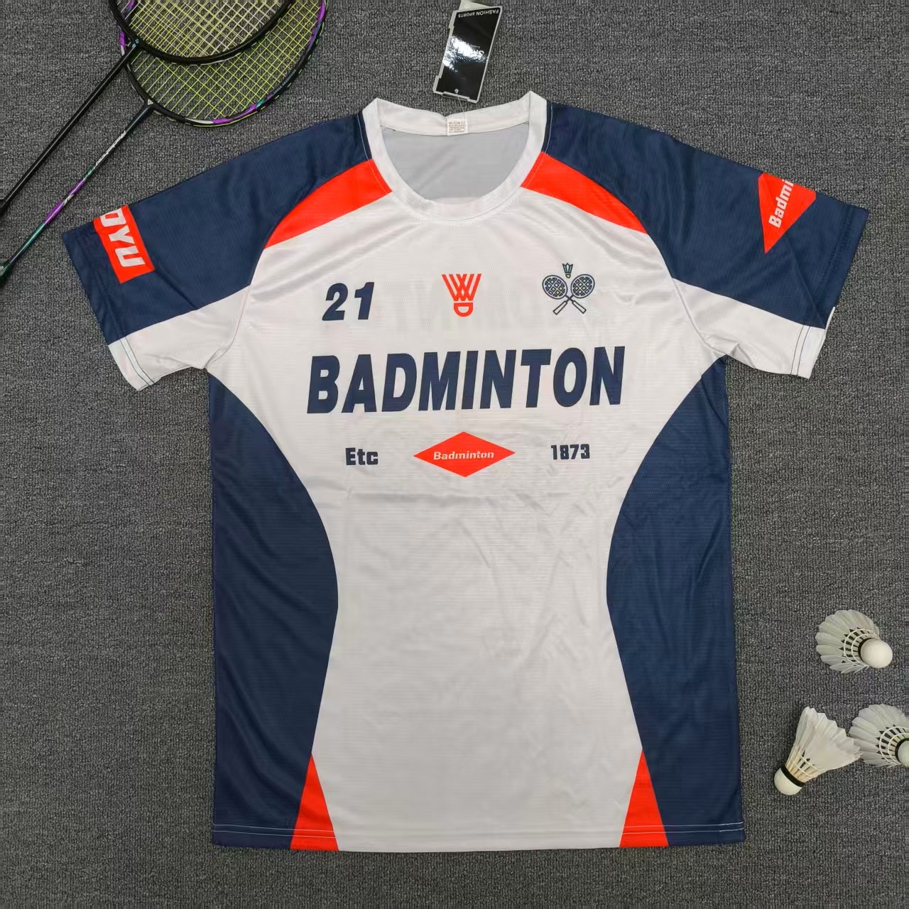 新款速干羽毛球服比赛服男女短袖文化衫定制吸汗数码印badminton
