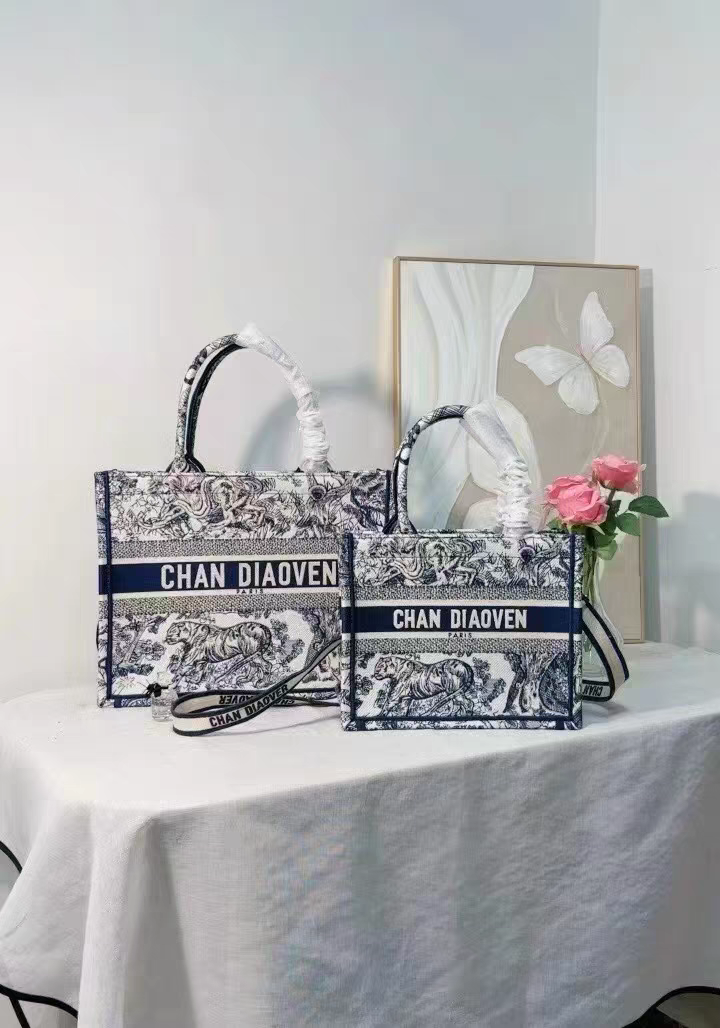 香港大牌正品帝奥威尼明星同款老虎动物园老花托特大容量刺绣包
